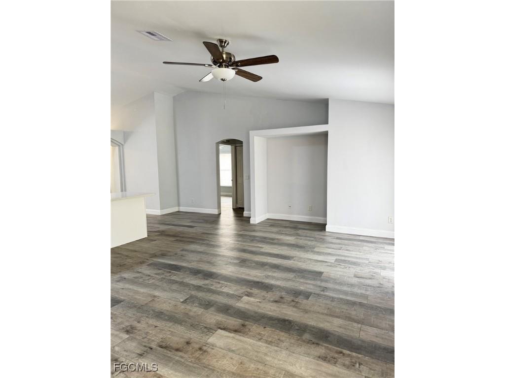 3025 NE 6th Place Cape Coral FL 33909 2025019704 image28