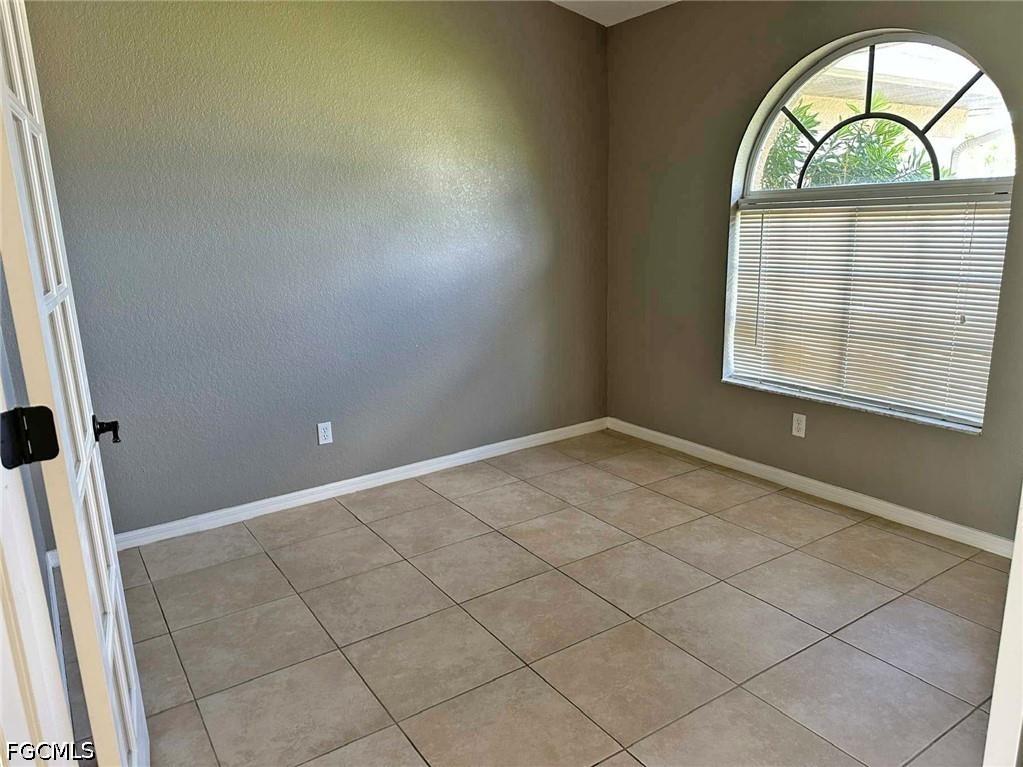 3025 SW 4th Place Cape Coral FL 33914 2026024168 image6