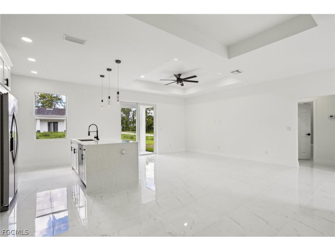 3026 37th Street SW Lehigh Acres FL 33976 2026011872 image2