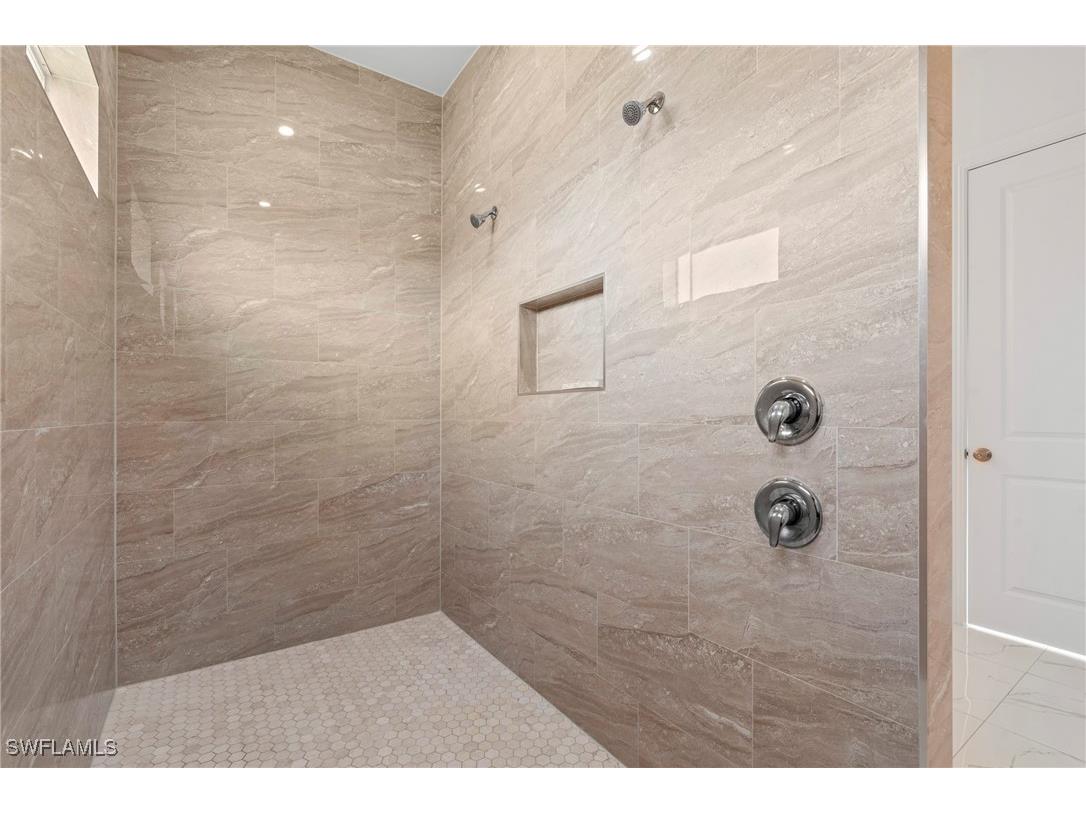 3026 64th Avenue NE Naples FL 34120 225044710 image23