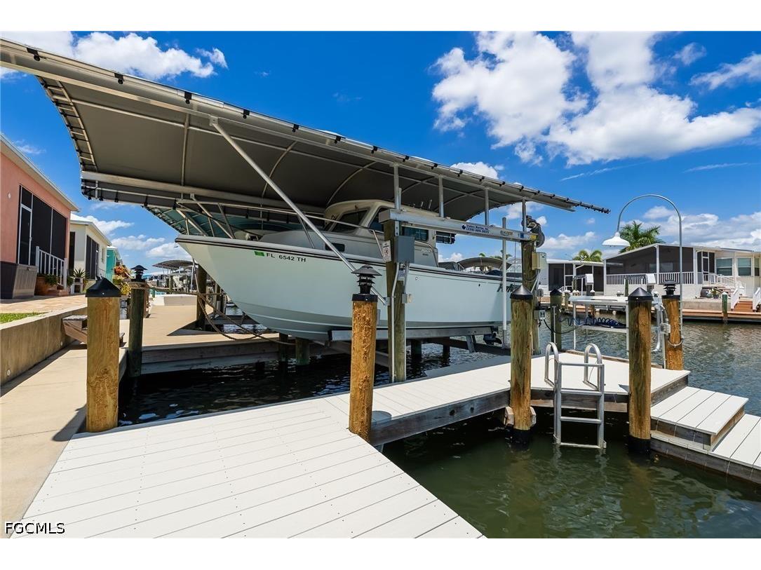 3026 Trawler Lane Saint James City FL 33956 2026020394 image4