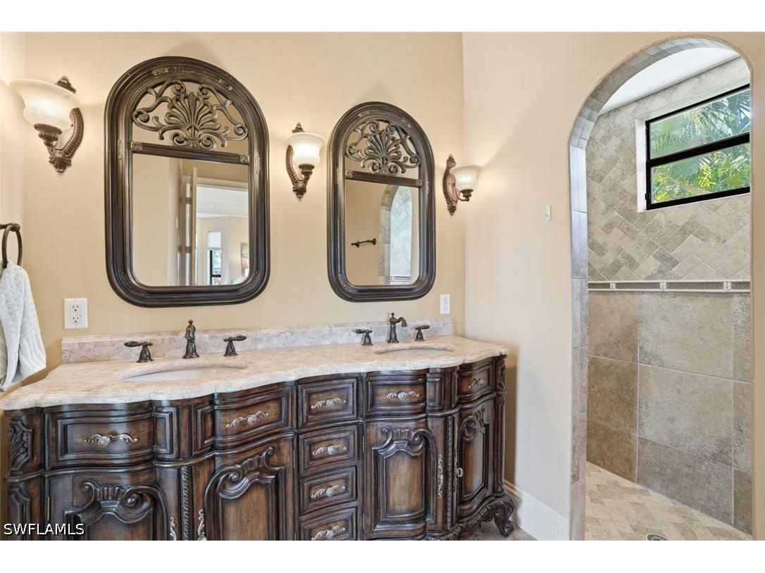 3027 Mona Lisa Boulevard Naples FL 34119 226015132 image30