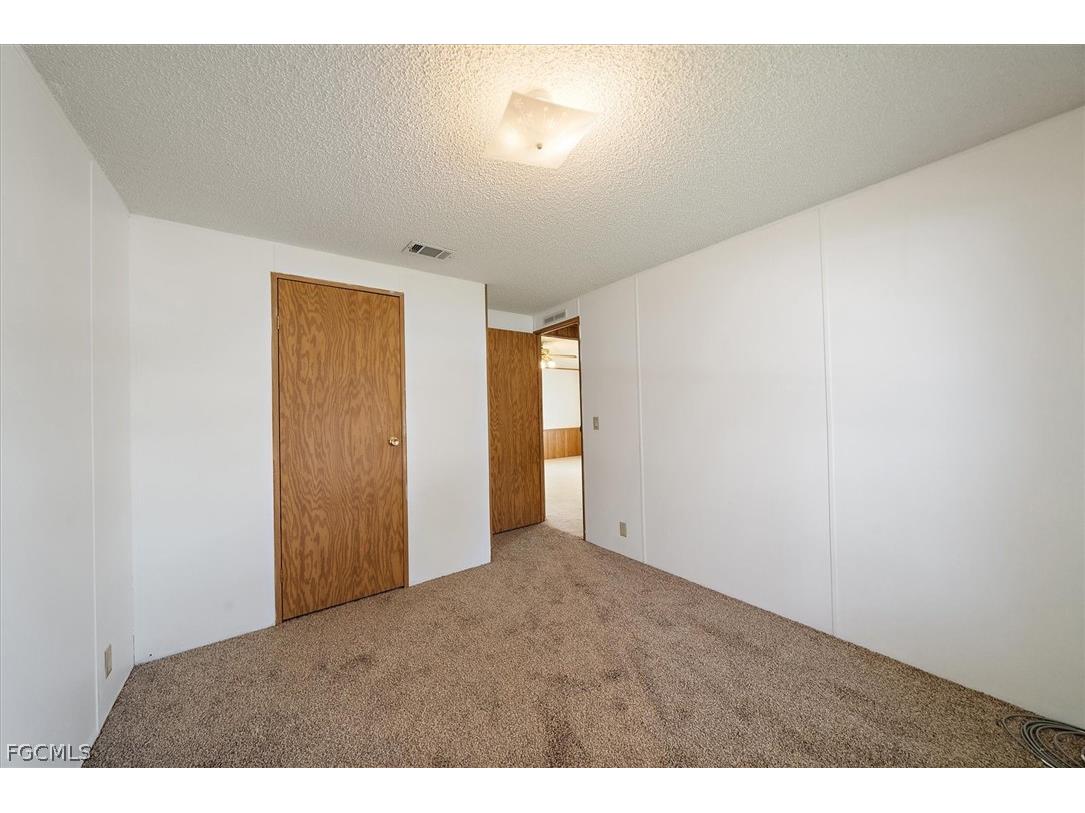 3028 Bamboo Court N Punta Gorda FL 33950 2026011755 image6