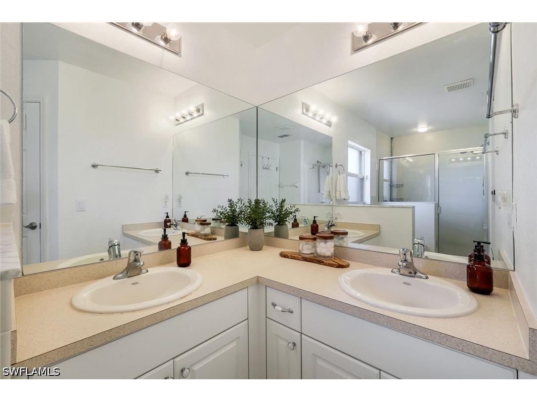 3028 NW 6th Place Cape Coral FL 33993 226020605 image16