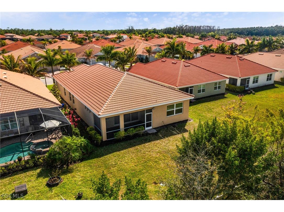3028 Royal Gardens Avenue Fort Myers FL 33916 2026010622 image45