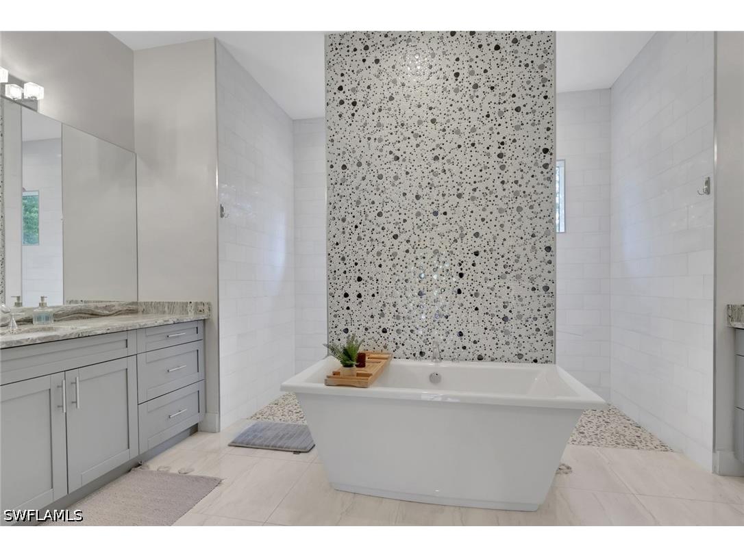 3028 Woodstock Avenue Naples FL 34120 226018815 image18