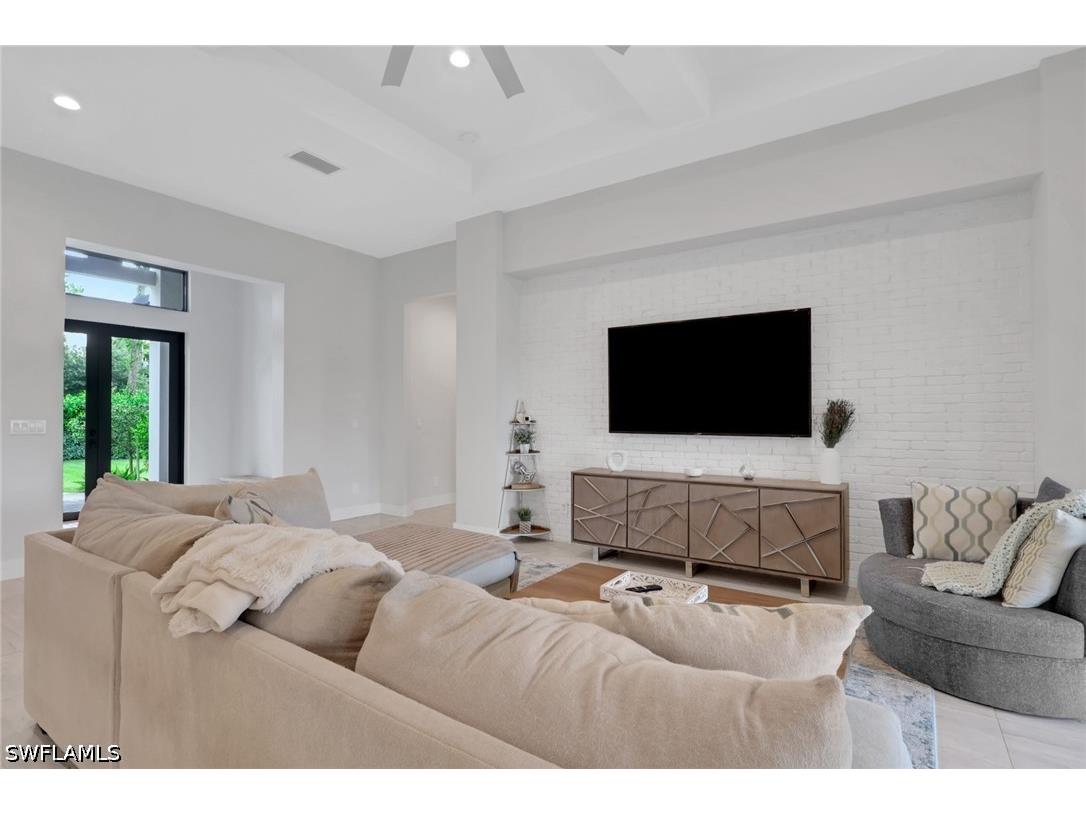 3028 Woodstock Avenue Naples FL 34120 226018815 image6