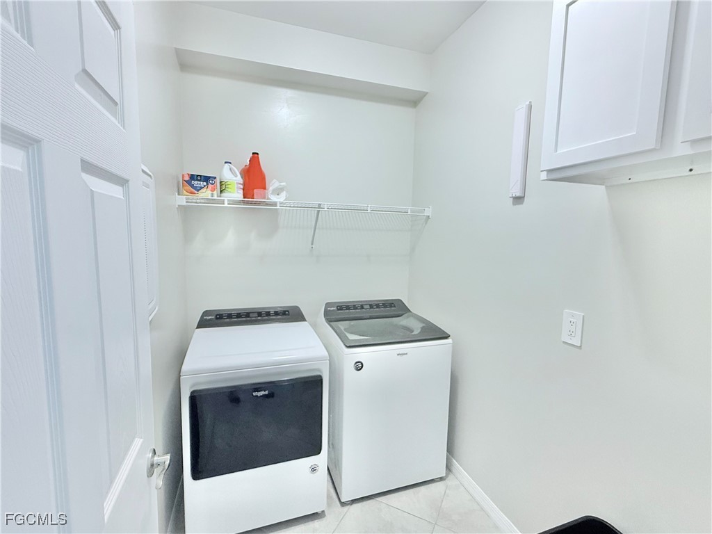 3029 Royal Gardens Avenue Fort Myers FL 33916 2025021758 image13