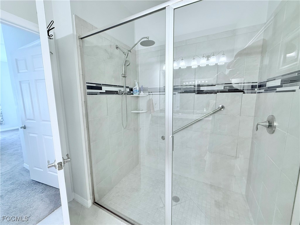 3029 Royal Gardens Avenue Fort Myers FL 33916 2025021758 image8