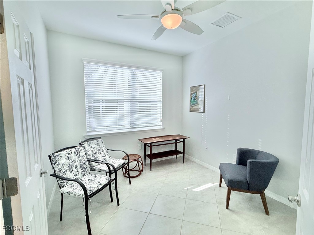 3029 Royal Gardens Avenue Fort Myers FL 33916 2025021758 image9