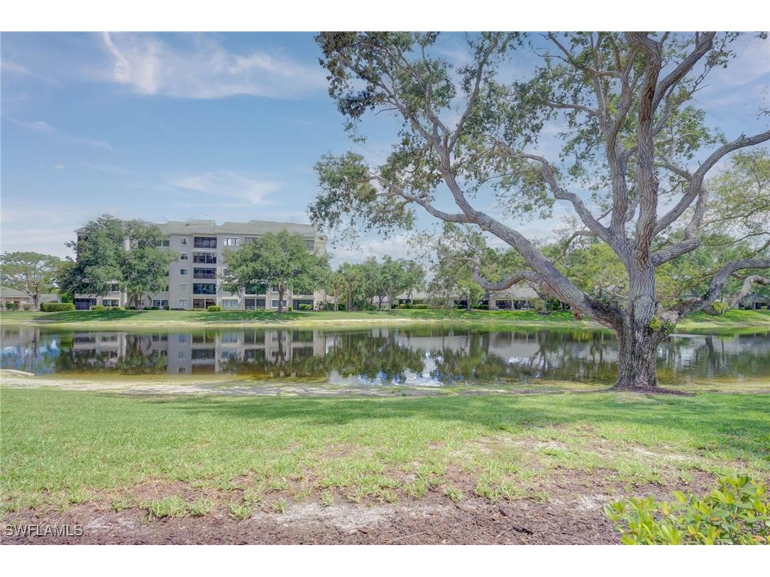 303 Arbor Lake Drive #3-102 Naples FL 34110 225056472 image23