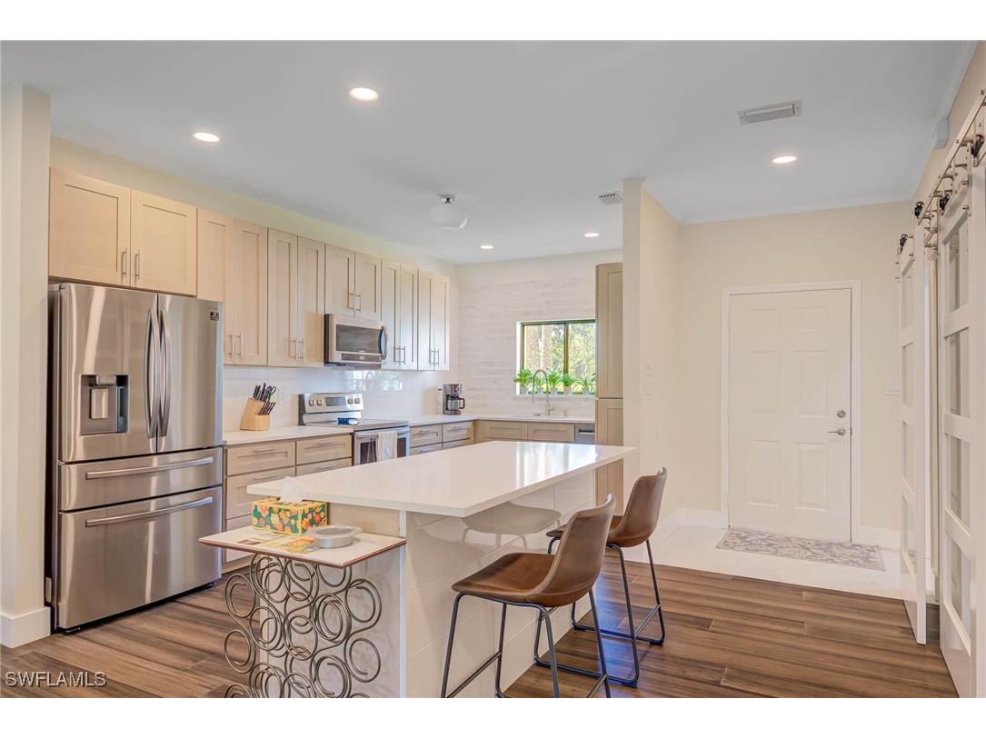 303 Arbor Lake Drive #3-102 Naples FL 34110 225056472 image4