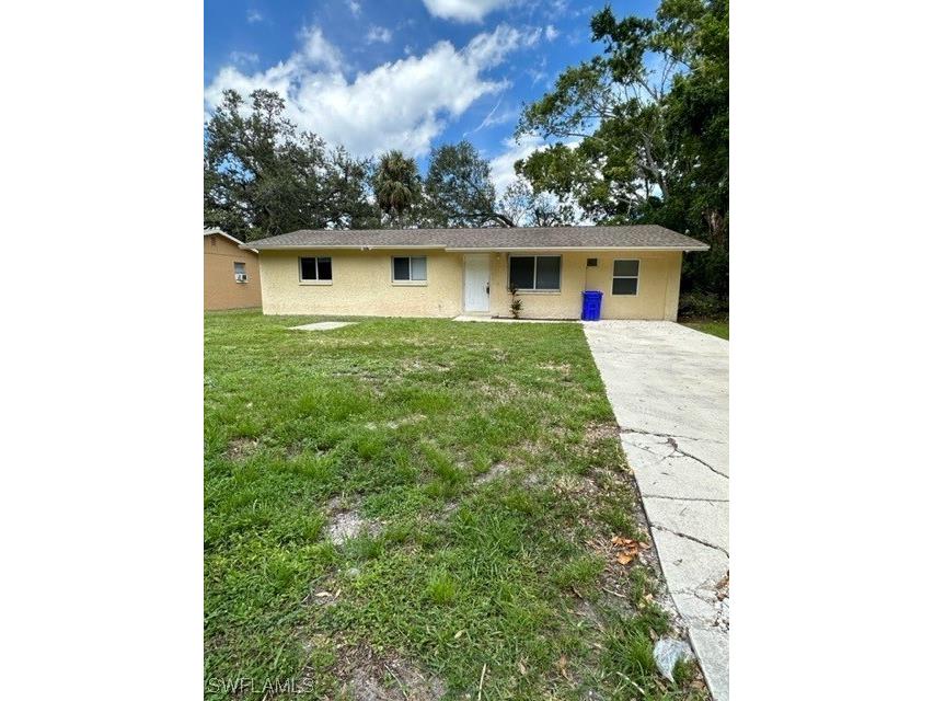 303 Detroit Avenue Fort Myers FL 33905 223052116 image1