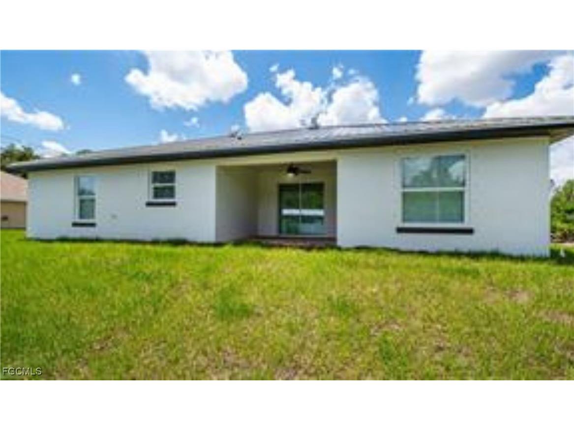 303 E 7th Street Lehigh Acres FL 33972 2025014700 image16