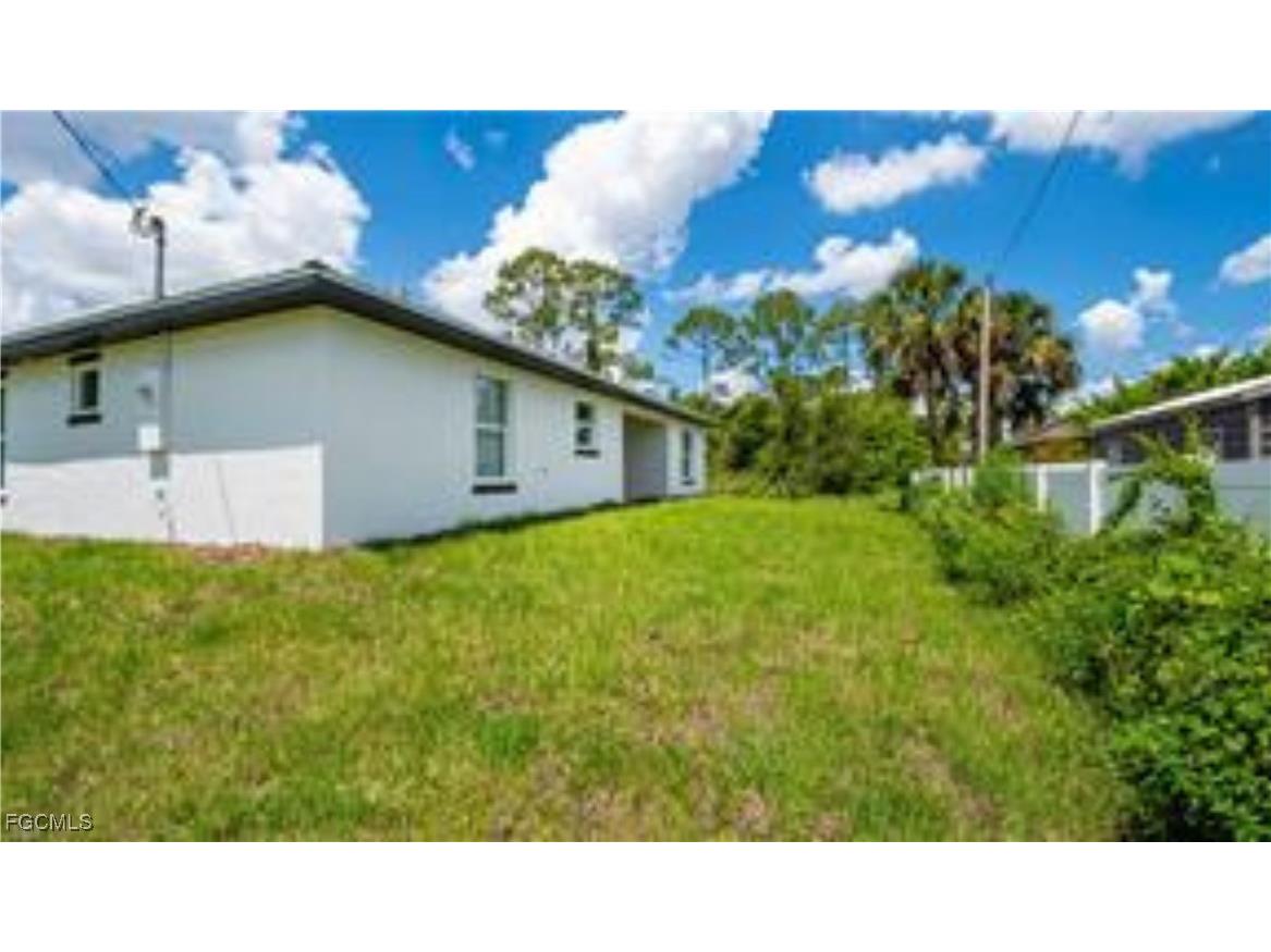 303 E 7th Street Lehigh Acres FL 33972 2025014700 image17