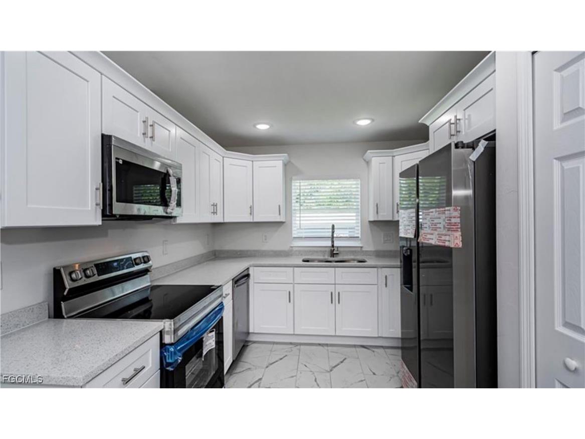 303 E 7th Street Lehigh Acres FL 33972 2025014700 image6