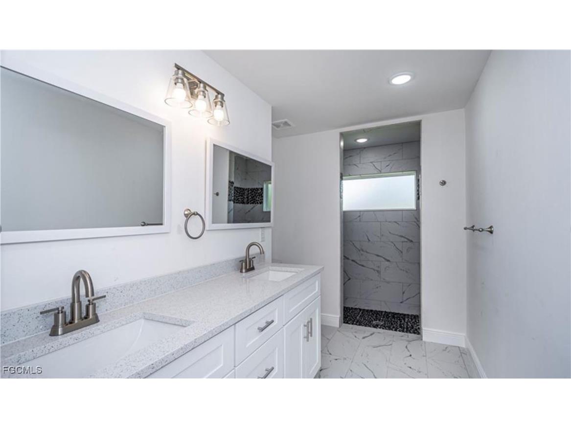 303 E 7th Street Lehigh Acres FL 33972 2025014700 image9