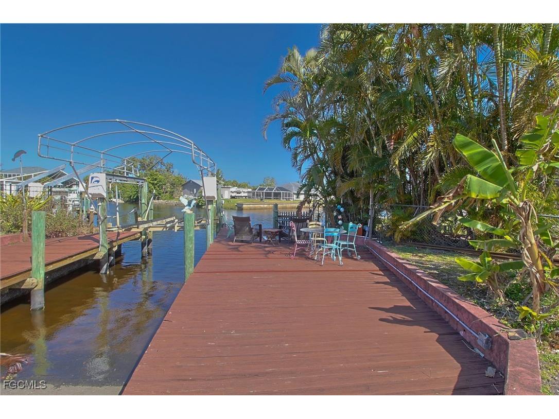 303 Georgia Avenue Fort Myers FL 33905 2025020443 image10