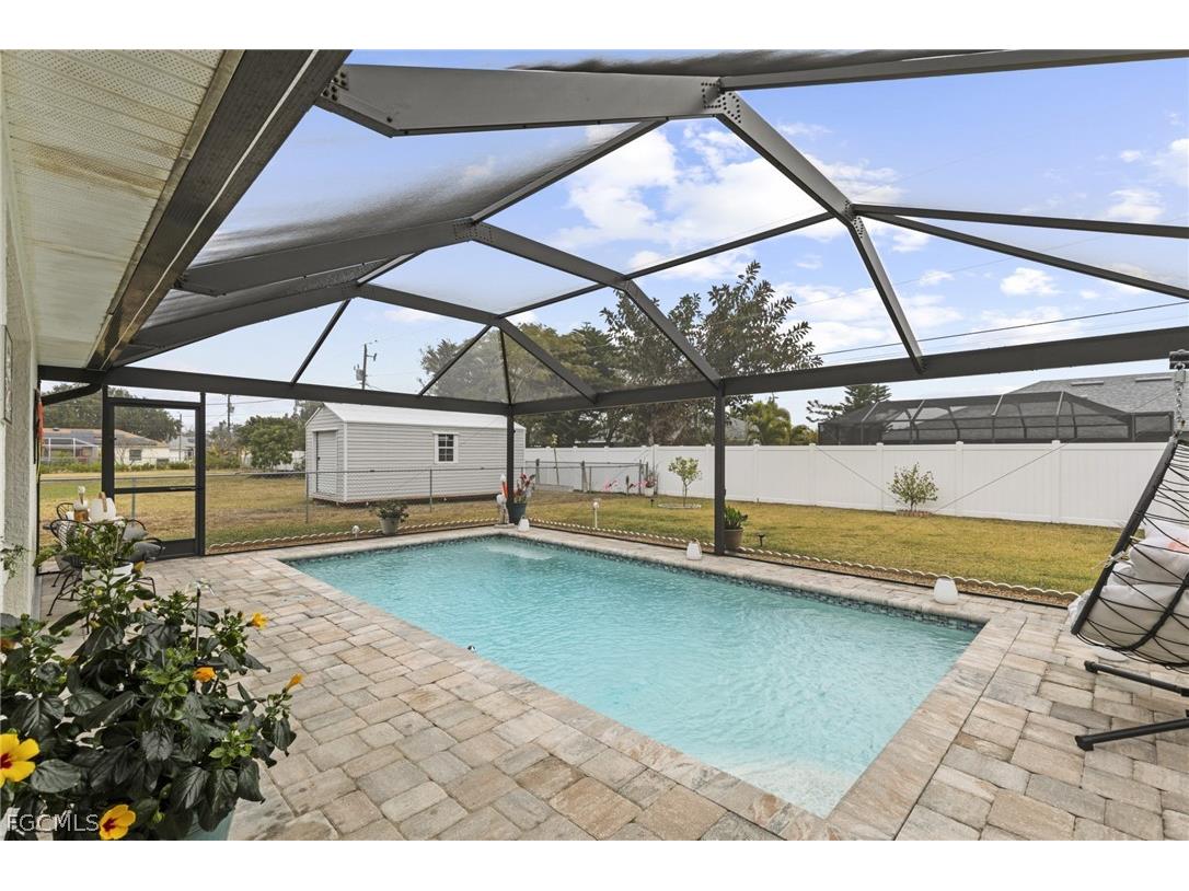 303 NE 13th Avenue Cape Coral FL 33909 2026007753 image1