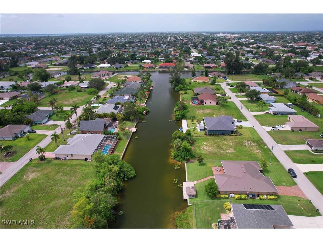 303 NE 17th Place Cape Coral FL 33909 225060911 image6