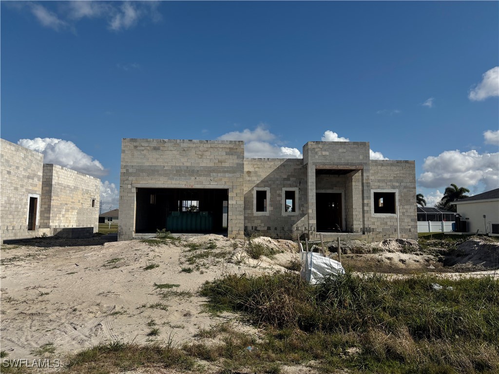 303 NW 26th Avenue Cape Coral FL 33993 224104240 image1