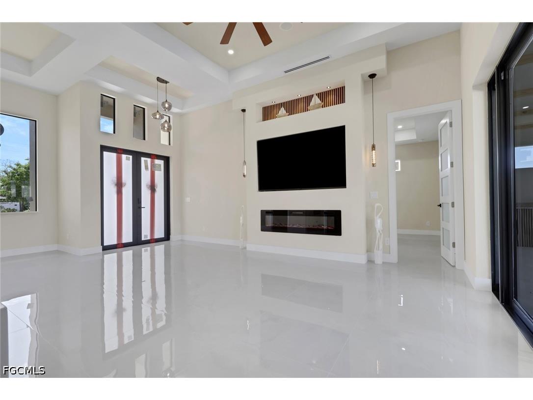 303 Nicholas Parkway E Cape Coral FL 33990 2026019832 image2
