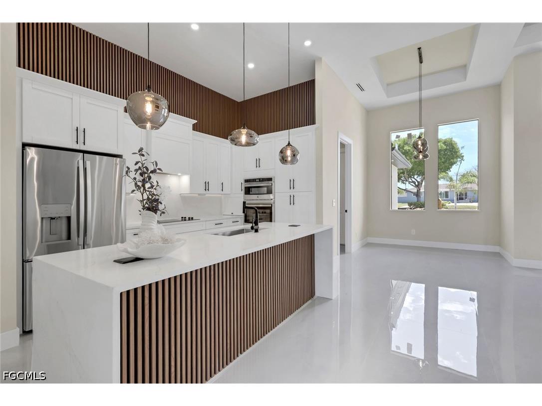 303 Nicholas Parkway E Cape Coral FL 33990 2026019832 image4