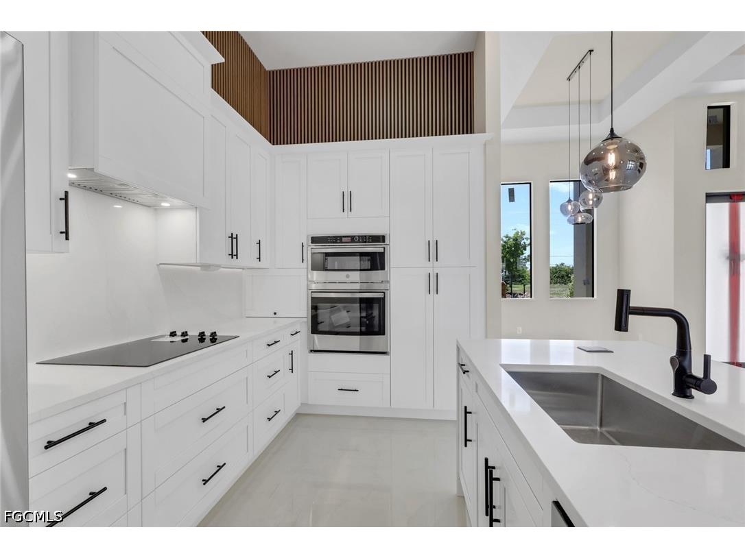 303 Nicholas Parkway E Cape Coral FL 33990 2026019832 image6