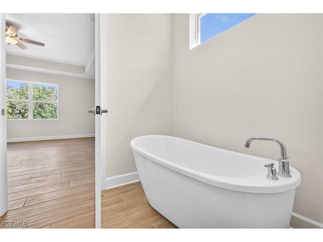 303 SE 1st Place Cape Coral FL 33990 2026011100 image14