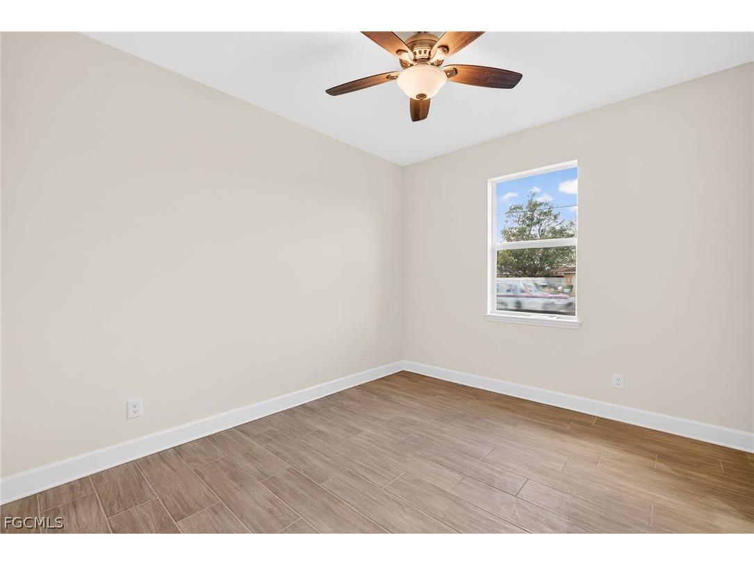 303 SE 1st Place Cape Coral FL 33990 2026011100 image16