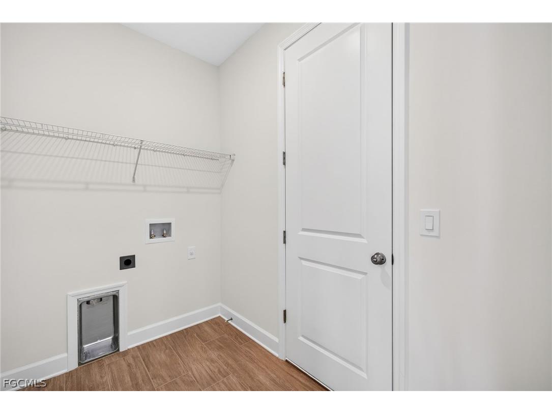 303 SE 1st Place Cape Coral FL 33990 2026011100 image26