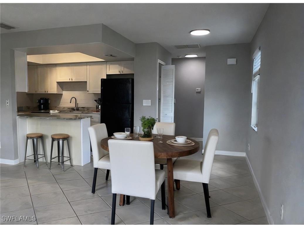 303 SW 3rd Place #104 Cape Coral FL 33991 225058895 image3