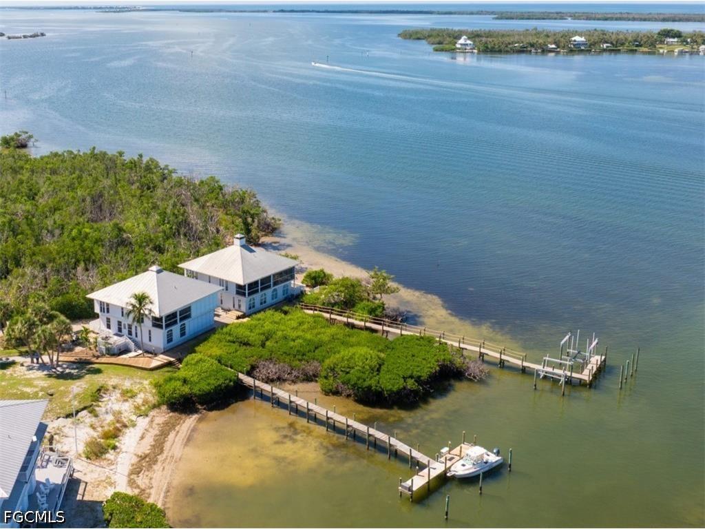 303 Useppa #UNIT A Useppa Island FL 33924 2026021257 image1