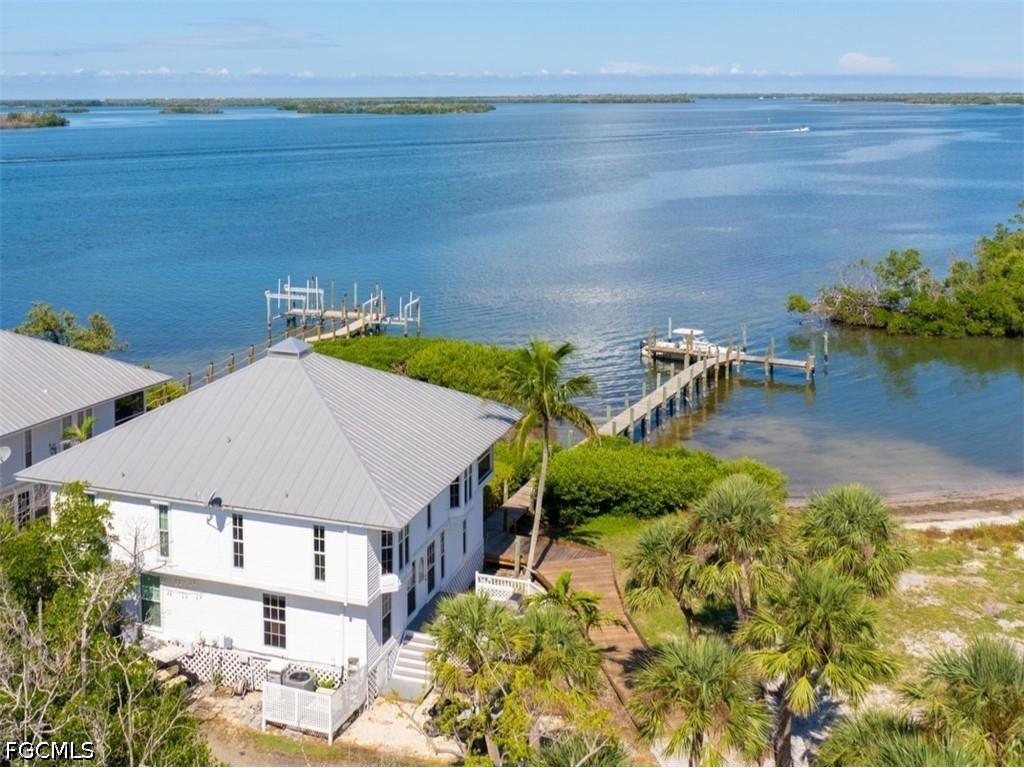 303 Useppa #UNIT A Useppa Island FL 33924 2026021257 image3