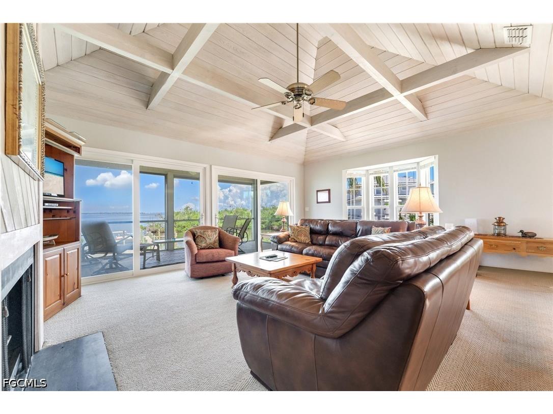 303 Useppa #UNIT A Useppa Island FL 33924 2026021257 image32