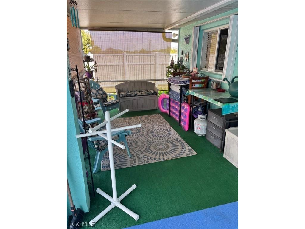 303 Wilmington Parkway Cape Coral FL 33993 2026009044 image21