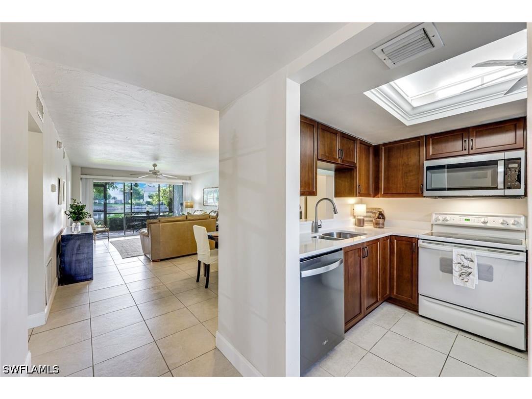 3030 Binnacle Drive #101 Naples FL 34103 226024774 image7