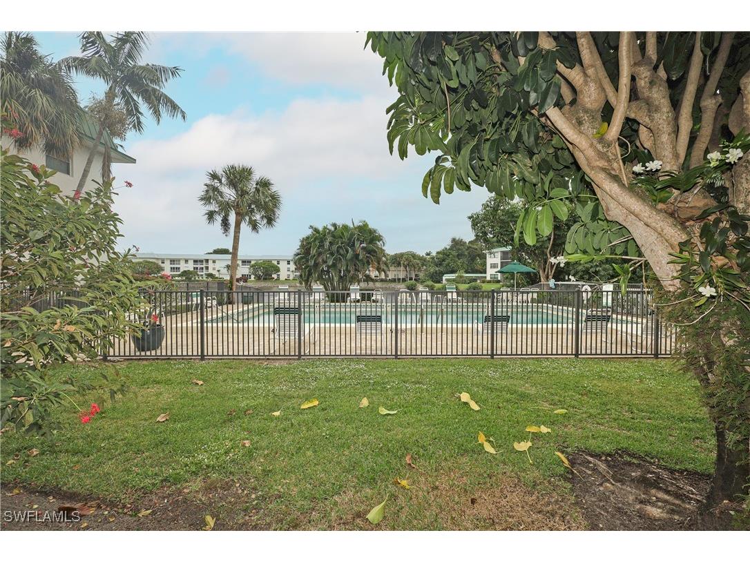 3030 Binnacle Drive #107 Naples FL 34103 225081429 image10