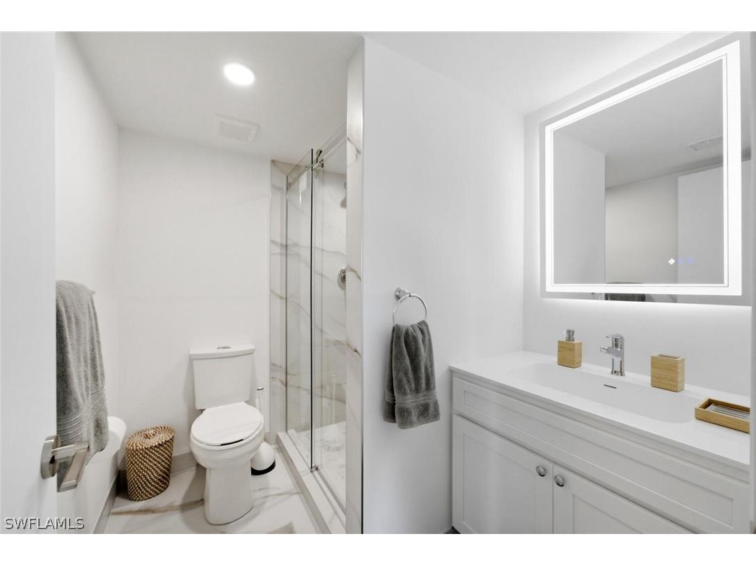 3030 Binnacle Drive #201 Naples FL 34103 225073767 image15