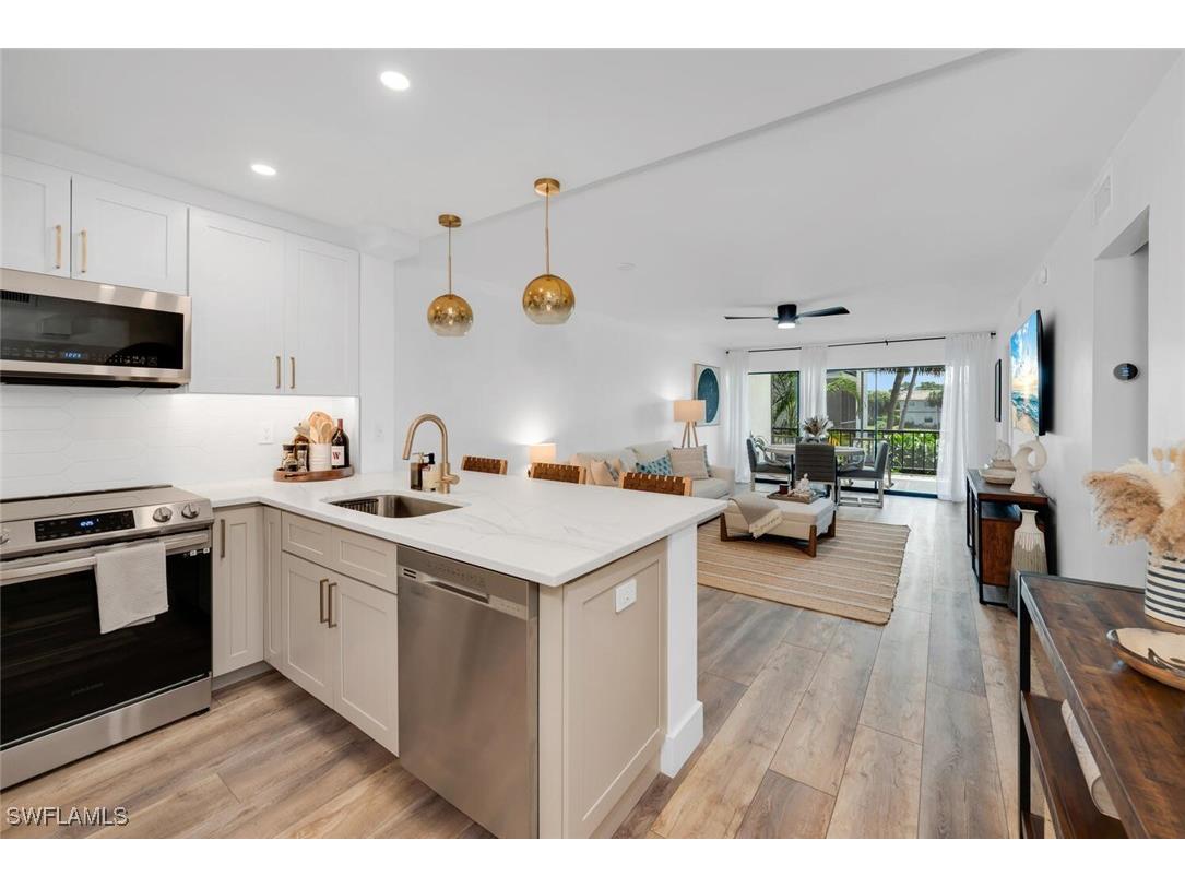 3030 Binnacle Drive #206 Naples FL 34103 225052227 image1