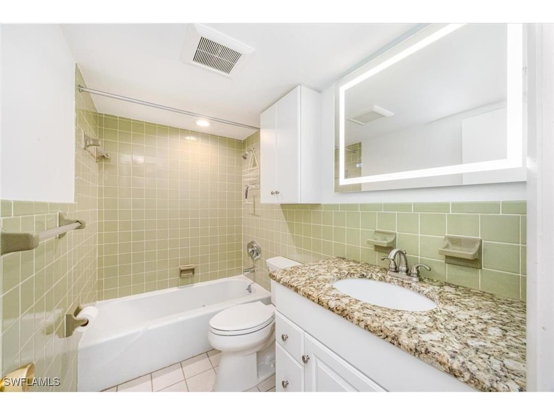 3030 Binnacle Drive #307 Naples FL 34103 225080285 image17