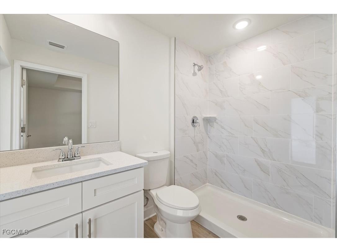 3030 SW 11th Court Cape Coral FL 33914 2025006637 image20