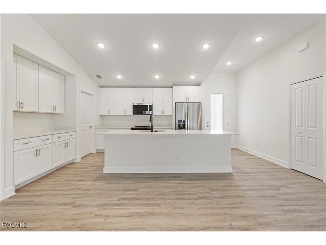 3030 SW 11th Court Cape Coral FL 33914 2025006637 image5