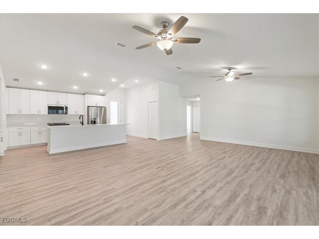 3030 SW 11th Court Cape Coral FL 33914 2025006637 image8