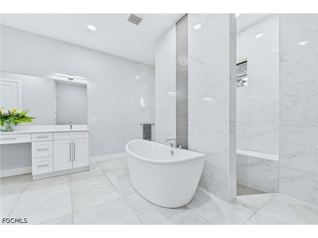 3030 SW 24th Avenue Cape Coral FL 33914 2026027355 image31