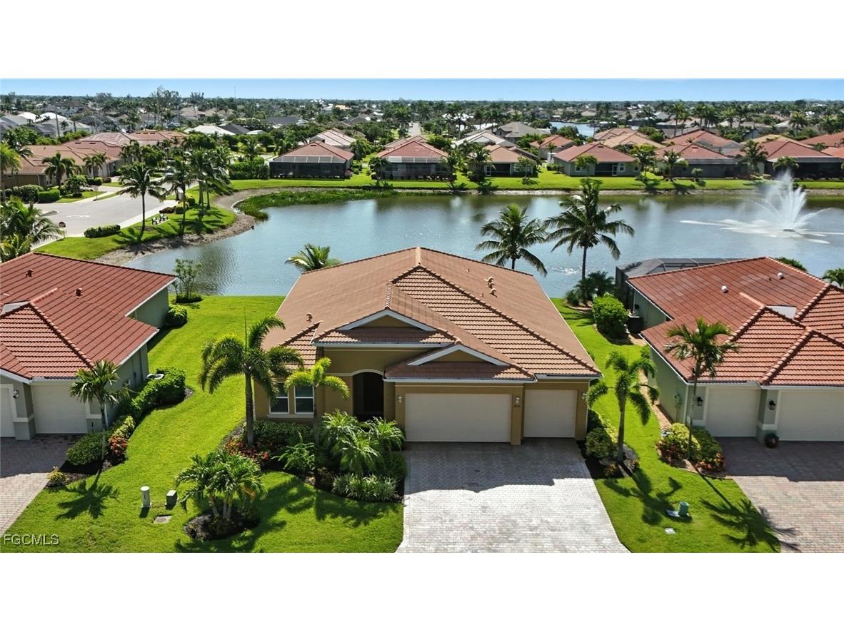 3030 Sunset Pointe Circle Cape Coral FL 33914 2025020099 image1