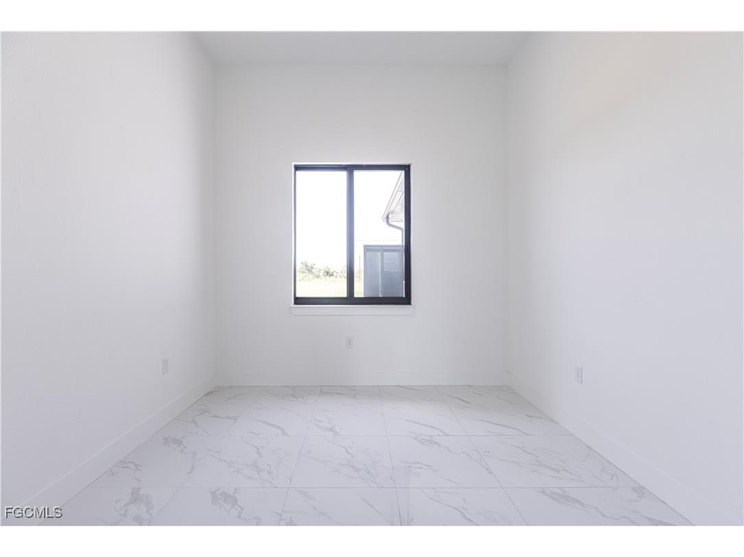 3031 NW 3rd Avenue Cape Coral FL 33993 2025011185 image19