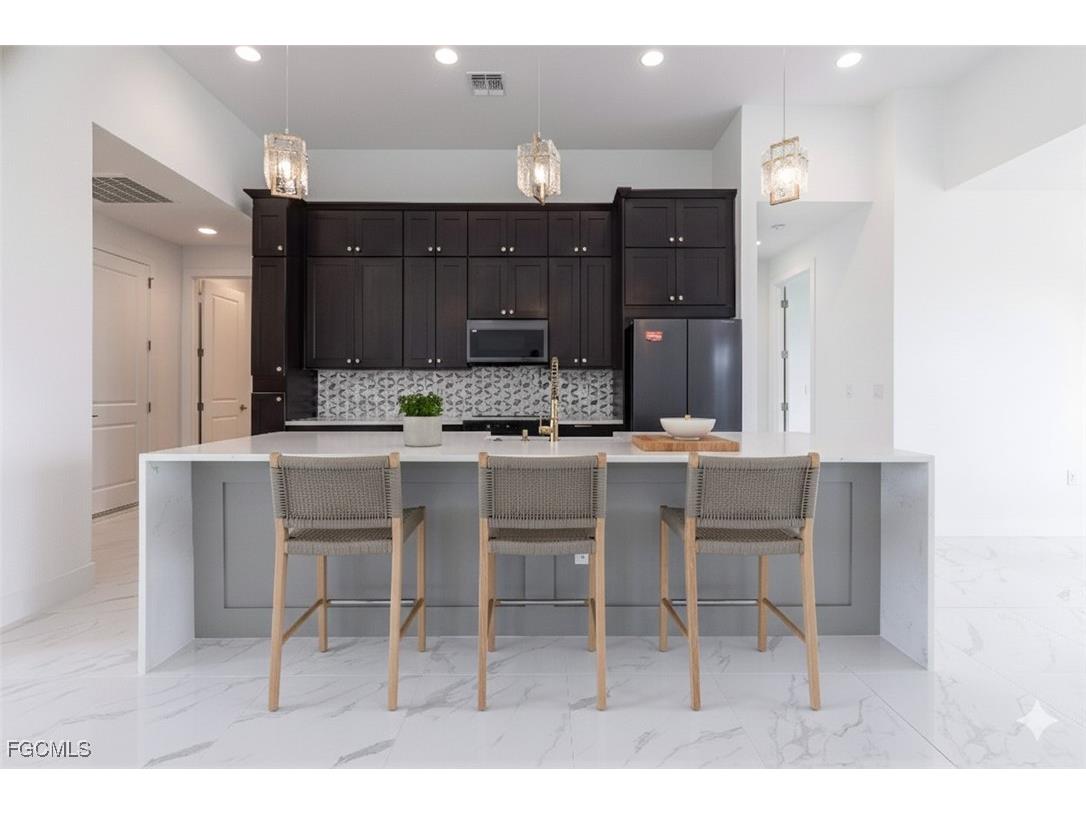 3031 NW 3rd Avenue Cape Coral FL 33993 2025011185 image2