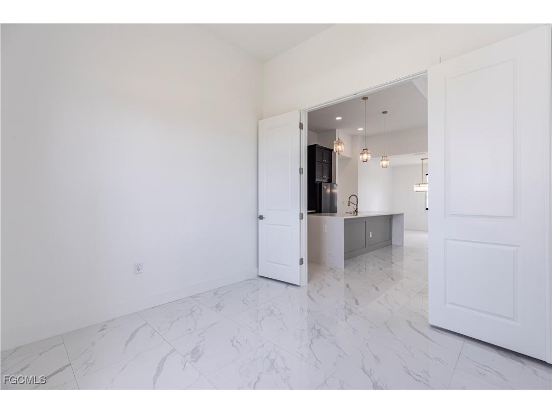 3031 NW 3rd Avenue Cape Coral FL 33993 2025011185 image20