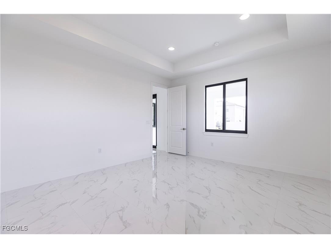 3031 NW 3rd Avenue Cape Coral FL 33993 2025011185 image21